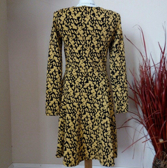 H&M DRESS - Picture 4 of 8